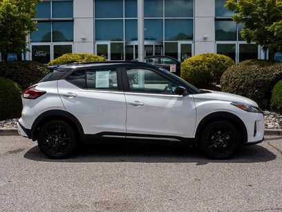 Used 2022 Nissan Kicks SR w/ Premium Package