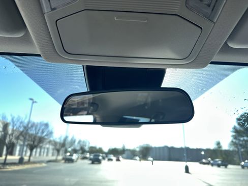 Certified 2024 Toyota RAV4 LE image 27