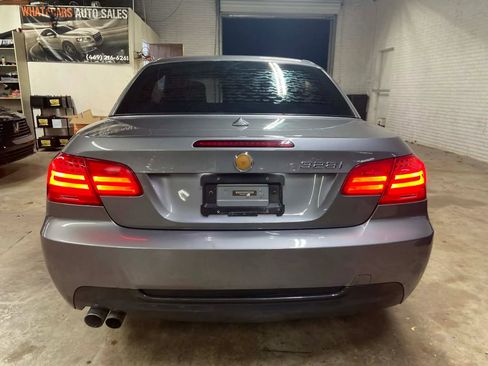 Used 2013 BMW 328i Convertible image 4