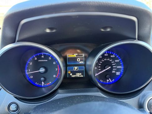 Used 2018 Subaru Outback 3.6R Limited AWD/4WD image 22