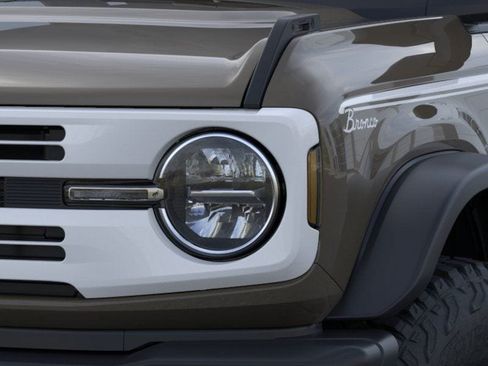 New 2026 Ford Bronco Heritage Edition AWD/4WD image 21