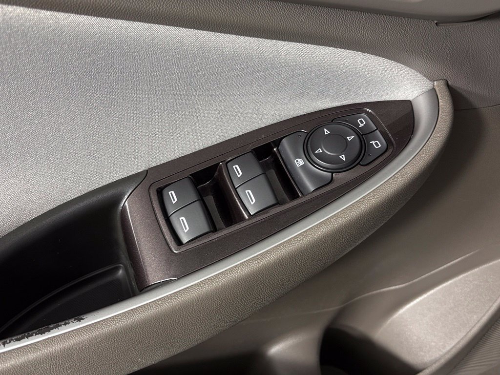 Used 2020 Chevrolet Malibu LS FWD image 14