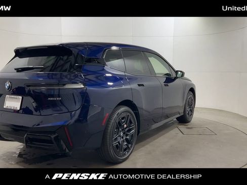 New 2026 BMW X6 xDrive40i w/ Climate Comfort Package image 8