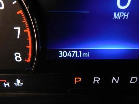 Used 2022 Ford Explorer XLT image 53