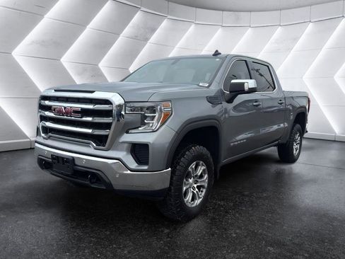 Used 2020 GMC Sierra 1500 SLE w/ SLE Value Package image 3