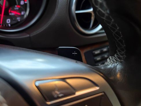 Used 2014 Mercedes-Benz SL 550 image 20