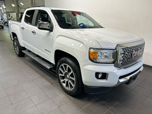 Used 2018 GMC Canyon Denali AWD/4WD image 2