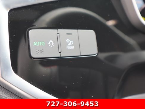 Used 2025 Audi Q3 2.0T Premium Plus image 23