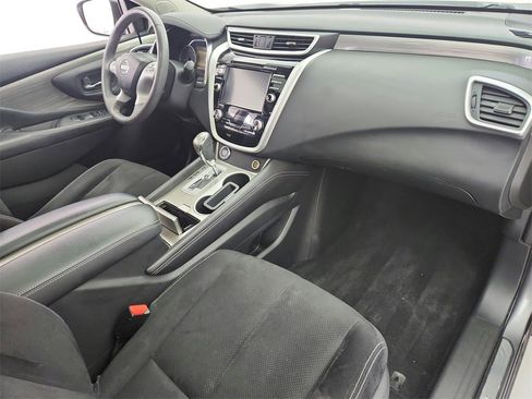 Used 2016 Nissan Murano SV w/ Premium Package image 22