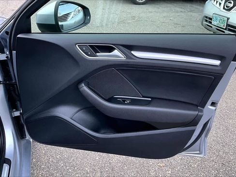 Used 2017 Audi A3 2.0T Premium w/ Convenience Package image 21