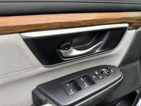 Used 2018 Honda CR-V EX image 25