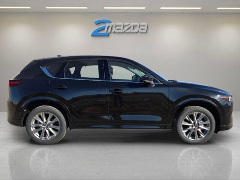 Used 2025 MAZDA CX-5 AWD 2.5 S w/ Premium Plus Pkg image 6