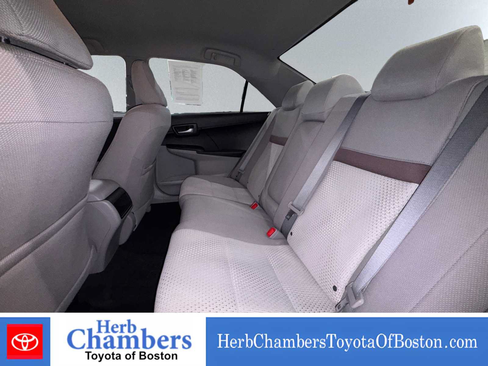 Used 2012 Toyota Camry LE FWD image 17