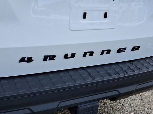 Certified 2025 Toyota 4Runner 2WD image 29