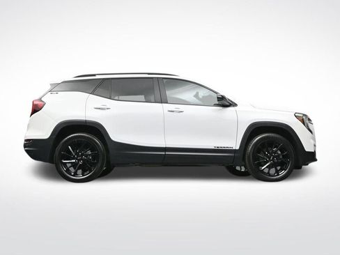 Used 2023 GMC Terrain SLE w/ Driver Convenience Package AWD/4WD image 29