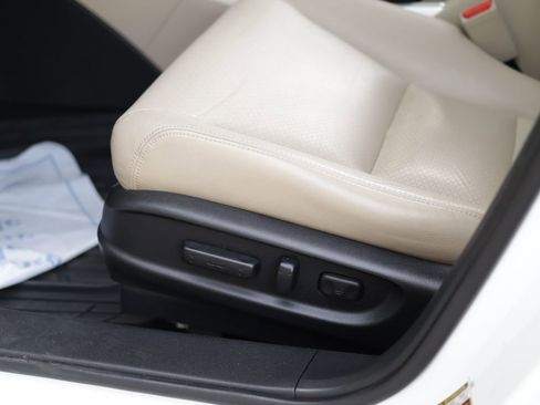 Used 2014 Honda Accord EX-L image 21