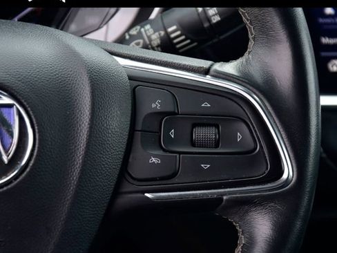 Used 2022 Buick Encore GX Select image 16
