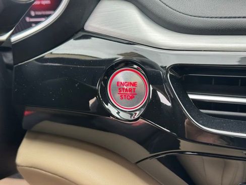 Used 2023 Acura MDX SH-AWD w/ Technology Package image 26