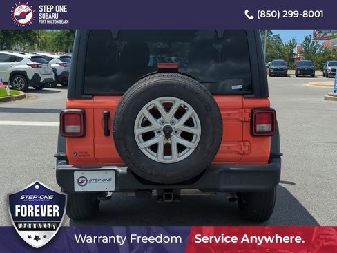 Used 2023 Jeep Wrangler Sport AWD/4WD image 6