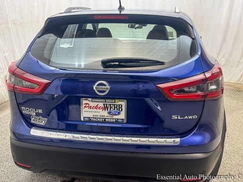 Used 2020 Nissan Rogue Sport SL image 7