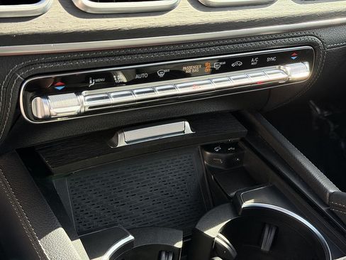 Used 2021 Mercedes-Benz GLE 53 AMG 4MATIC image 38