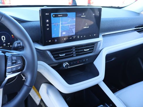 New 2026 Ford Explorer Platinum w/ LUX Leather Package AWD/4WD image 5