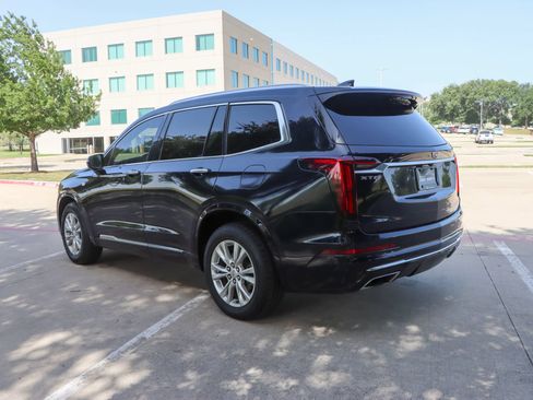 Used 2022 Cadillac XT6 Luxury FWD image 5