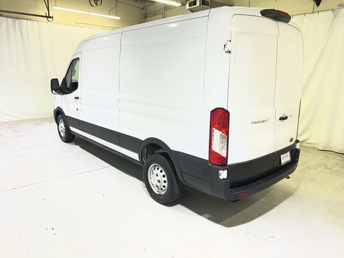 Used 2023 Ford Transit 250 Medium Roof AWD image 8