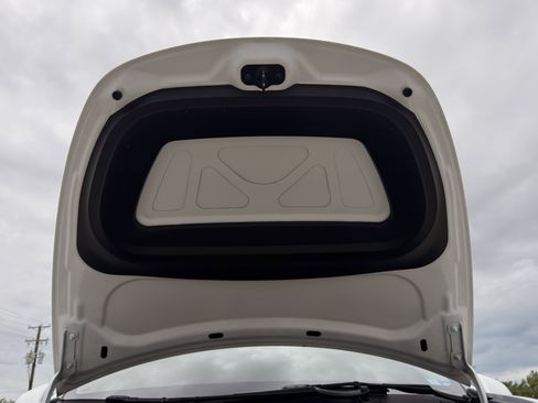 Used 2021 Tesla Model Y Long Range AWD/4WD image 67