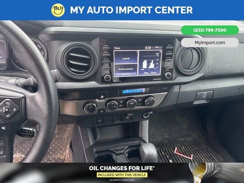 Used 2021 Toyota Tacoma SR image 10