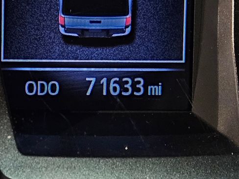Used 2019 Toyota Tacoma TRD Sport AWD/4WD image 28