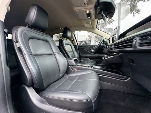 Used 2024 Lincoln Corsair Reserve image 30