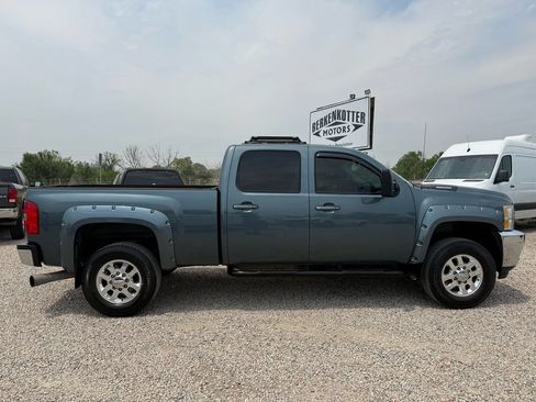 Used 2012 Chevrolet Silverado 3500 LTZ w/ LTZ Plus Package AWD/4WD image 12
