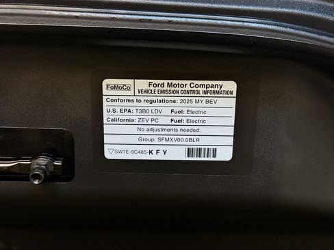 Used 2025 Ford Mustang Mach-E Select w/ Comfort Package Lite image 20