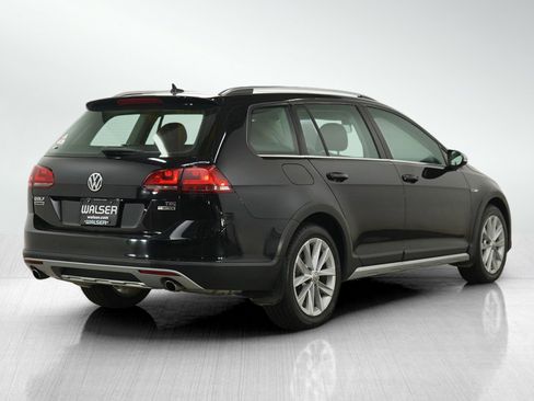 Used 2017 Volkswagen Golf Alltrack SE AWD/4WD image 5
