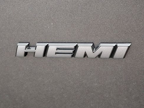 Used 2018 Dodge Challenger R/T Plus image 33