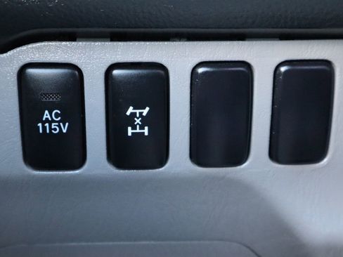 Used 2003 Toyota 4Runner Limited image 29