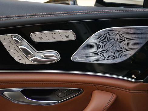 Used 2019 Mercedes-Benz AMG GT 63 image 4