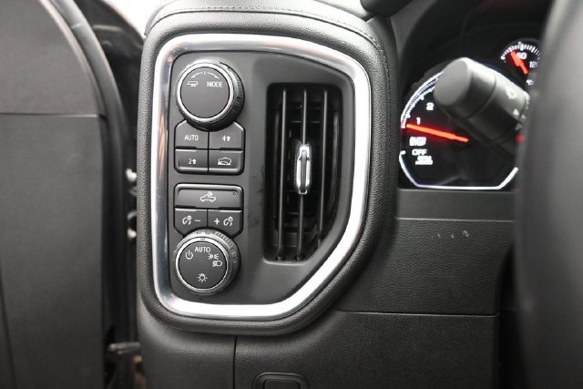 Used 2022 Chevrolet Silverado 1500 LT w/ Bed Protection Package AWD/4WD image 18