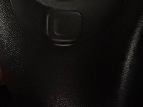 Used 2020 Cadillac Escalade Premium Luxury image 13