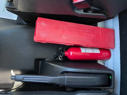 Used 2018 Ford Transit 250 138 image 18