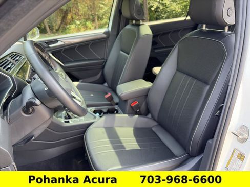 Used 2023 Volkswagen Tiguan SE R-Line FWD image 26