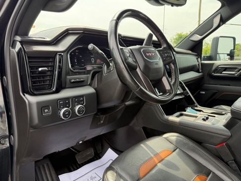 Used 2024 GMC Sierra 2500 AT4 w/ AT4 Premium Plus Package AWD/4WD image 20
