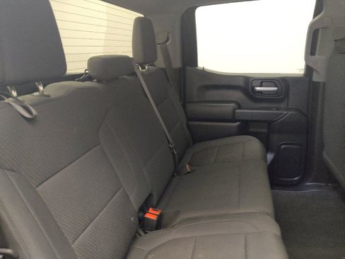 Used 2020 Chevrolet Silverado 1500 Custom w/ Custom Value Package RWD image 19