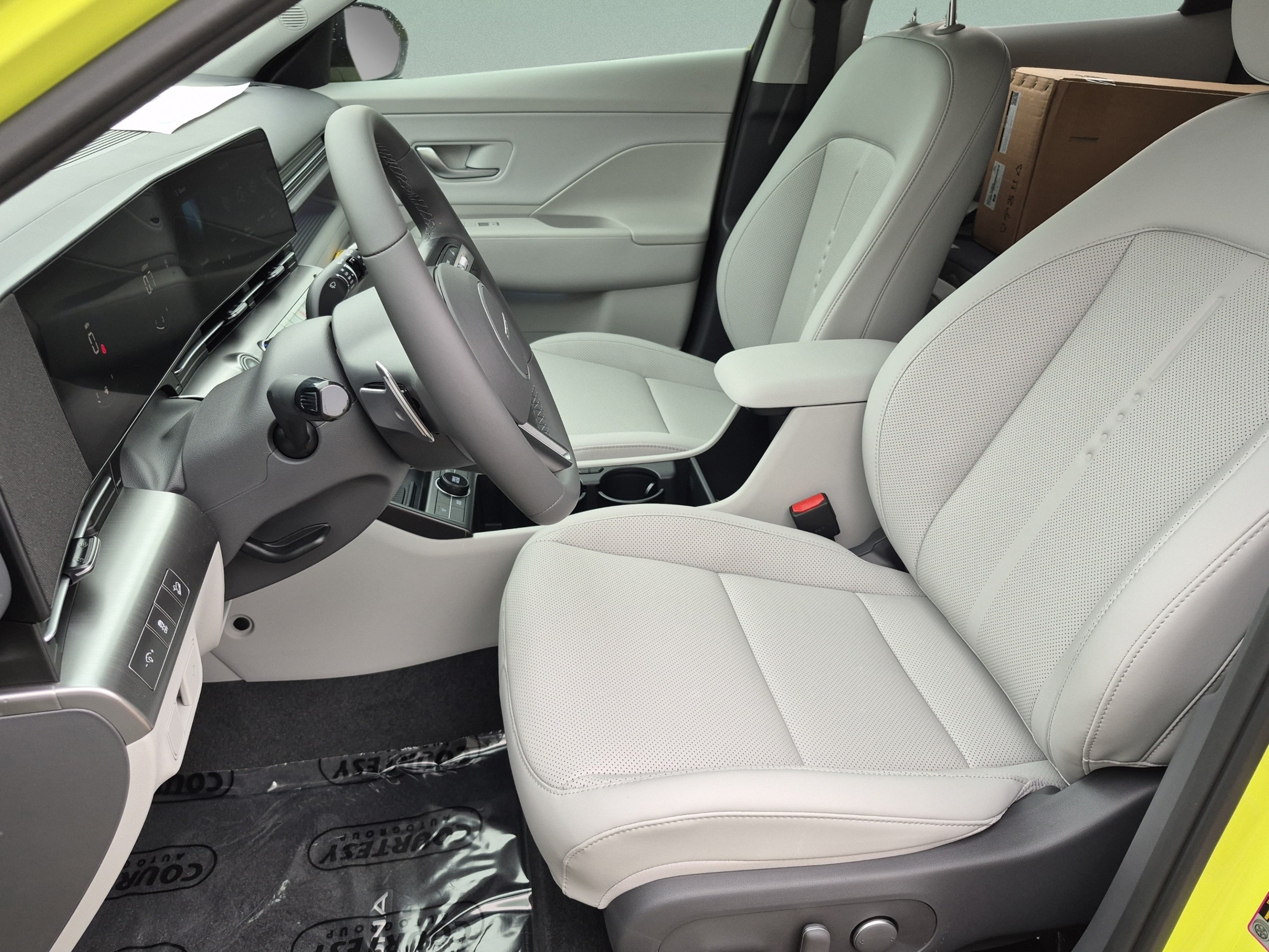 New 2026 Hyundai Kona SEL Premium FWD image 18
