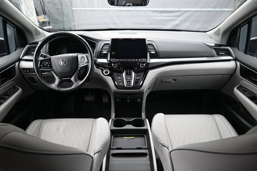 Used 2024 Honda Odyssey Elite image 26