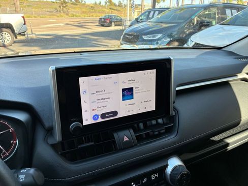 Used 2025 Toyota RAV4 XLE w/ Weather Package image 20