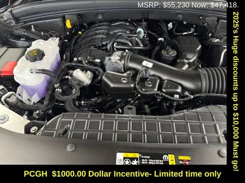 New 2025 Jeep Grand Cherokee Limited image 6