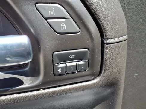 Used 2022 GMC Sierra 1500 Denali w/ Denali Premium Package AWD/4WD image 21