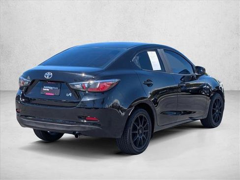 Used 2018 Toyota Yaris iA FWD image 5